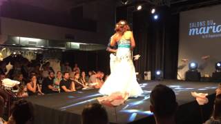 Une Ouverture de Bal quotSimple amp Gracefulquot made by Virevolte Danse au Salon du Mariage 2016 dAubagne [upl. by Penelope662]