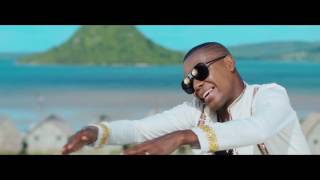 Wawa Salegy Ft Bacoili  Sabina  clip officiel [upl. by Oca325]