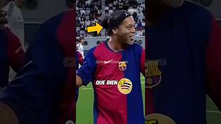 Ronaldinho nos deja claro que lo que bien se aprende NUNCA se olvida [upl. by Bui414]