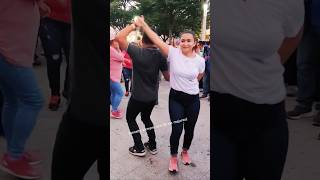 Las época de oro de la plaza shortvideos like humor tiktok dance video viralshort [upl. by Adnima]