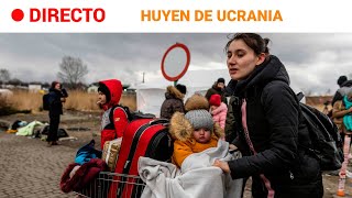 GUERRA EN UCRANIA Los UCRANIANOS huyen del país hacia la UE  RTVE Noticias [upl. by Neeham]