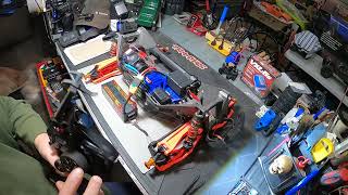 Traxxas Maxx V2 gets a Maxx Slash VXL 6S esc and VXL 2000kv motor [upl. by Pardew]