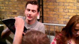 David Tennant amp Cathrine Tate Signing after Much ado about Nothing [upl. by Aicilav]