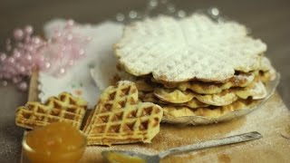 Waffeln ohne Ei Milch oder Butter  Grundrezept  Snack und Fingerfood vegan [upl. by Aneloaup]