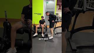 Necesita compañia… gym gimnasio entrenar solo gymbro gymduo fitness [upl. by Alathia]