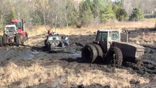 Arons Mud bog 2010  tractor pull out [upl. by Yenor91]