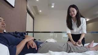 Special rewards from female boss to excellent employees ASMR ear cleaning and relaxing massage [upl. by Pepper]