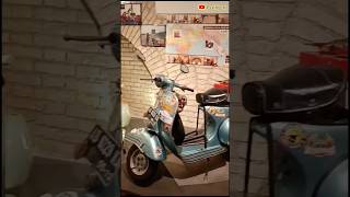 Vespa Andy Leeano di museum vespa BICIampBACI Italia museovespa museumvespa vespa shorts musium [upl. by Nomaj]