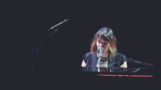 Norah Jones – Black Hole Sun Detroit Fox Theatre 52317 [upl. by Ellenid]