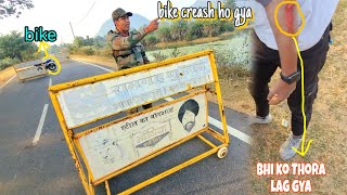 bhi bike se gir gya  police Naka py [upl. by Carl]