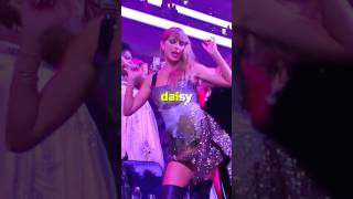 Taylor Swift SINGS ALONG with Katy Perry 😍🫶 [upl. by Osher]