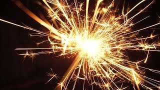 Поджигаем бенгальские огниIgnite sparklers [upl. by Hannover]