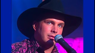 Garth Brooks • “The Thunder Rolls”Interview • 1991 Reelin In The Years Archive [upl. by Ardnuek]