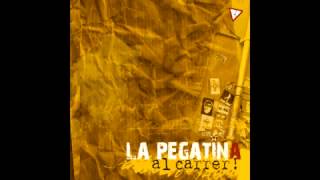 La Pegatina  Al Carrer  11 No a la Guerra feat Che Sudaka [upl. by Hcire]