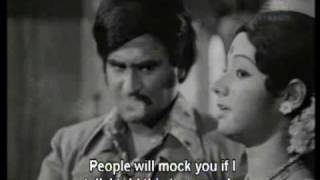 Rajnikanth amp Sridevi  Naan Oru Kadanayaki  Moondru Mudichu [upl. by Bennet849]