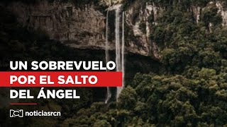 Destinos imperdibles un sobrevuelo por el Salto del Ángel [upl. by Neoma]