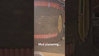 How to plaster a Mud housemud plasteringplaster mud clay oldisgold [upl. by Tiernan425]