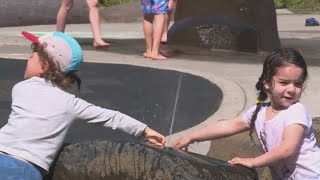 Where to find every splash pad cooling center in Multnomah County [upl. by Ahsotal562]