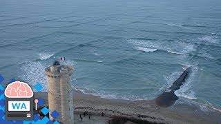 Wenn du quadratische Wellen im Meer siehst geh sofort aus dem Wasser [upl. by Sliwa]