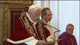 Le pape Benoît XVI annonce sa démission en latin  1102 [upl. by Templa]