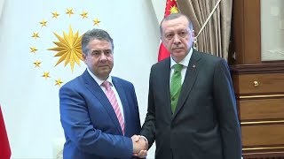 Auswärtiges Amt Türkischer Botschafter einbestellt – Sigmar Gabriel bricht Urlaub ab [upl. by Minna379]