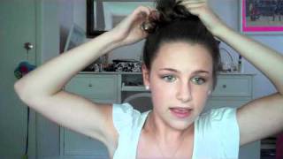 How to Do a Messy Bun [upl. by Brigid]