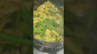 Piaj koli bhaja korlam IndraniBVlogsCooking dailyvlog food bengalifoodparlour cooking bengalifoodv [upl. by Kcaj]