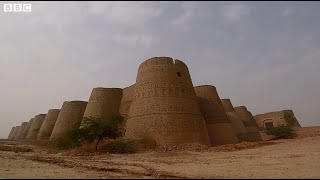 Derawar Fort in Bahawalpurs Cholistan Desert BBCURDU [upl. by Sartin799]