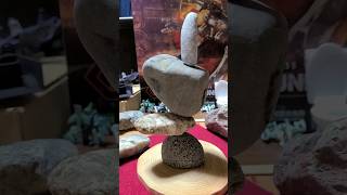 狙いを定めてart comedy funny rockbalancing shortvideo shorts石花 ガンタンク gundam 撃つ準備 ロックバランシング 螺旋 [upl. by Anyela]