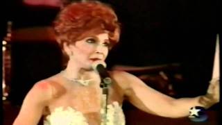 Shirley Bassey  S Wonderful 1995 Live in Istanbul [upl. by Llarret290]