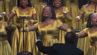 Muze mwese dushimire Imana  Chorale de Kigali [upl. by Khajeh]