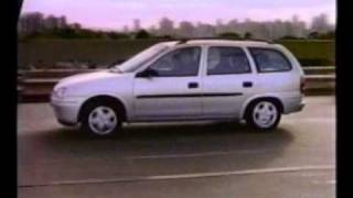 PROPAGANDA COMERCIAL GM CHEVROLET OPEL CORSA WAGON 1999 BRASIL BRAZIL [upl. by Cram128]