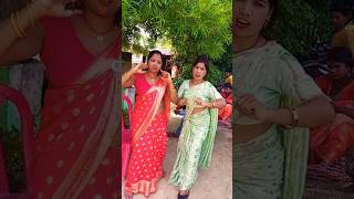 Gadi hath kat bhojpuri song dance SaritaVijayvlogs 🤪🥳🤩❤️ [upl. by Rockafellow]