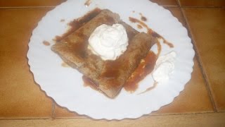 Crêpe bretonne au caramel beurre salé et sa crème chantilly [upl. by Prissy]