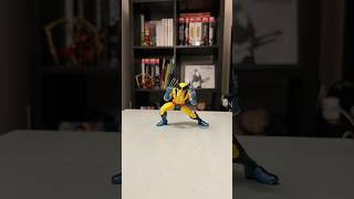 Wolverine vs my hands stopmotion actionfigures marvellegends [upl. by Eusebio]