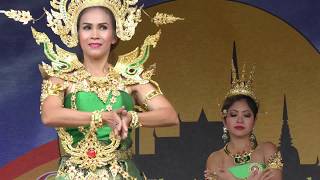 Southampton Thai Festival UK 2017  Day 1  P2  Thai Dancers in GoldGreen Costume amp Headdress [upl. by Athallia]