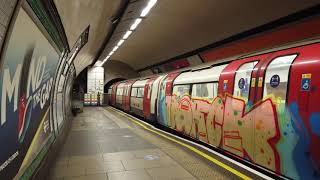 HD London Underground Nothern Line 1995 Stock at Tooting Broadway [upl. by Ahsinrad]