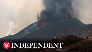 Live Thick clouds of smoke billow from erupting volcano on Spains La Palma island [upl. by Suoivatnom]