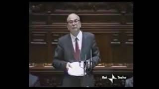 Craxi alla Camera quotConsidero legittima la lotta armata dei palestinesiquot [upl. by Nylahs979]