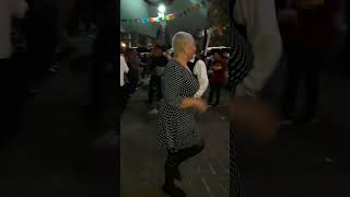 También se baila de noche en la Plaza de la ciudadela baile bailadores bailelibre [upl. by Bertsche]