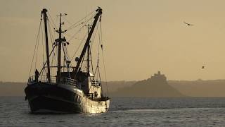 WSS enters Newlyn masterclass in boat handling [upl. by Mercola]