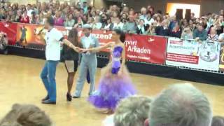 Tanzshow mit Rebecca Mir und Massimo Sinato und Motsi Mabuse und Roman Frieling [upl. by Erej]