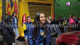 Itzel Velasco y Alondra Cabanillas apoyaron a sus compañeras en el América Femenil 11 Tigres [upl. by Natye]