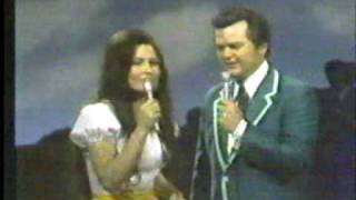 Loretta Lynn and Conway Twitty [upl. by Allistir470]