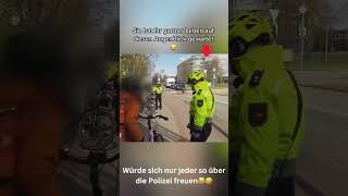 FahrradPolizei hält Lieferando an😂😂😂 [upl. by Naig]