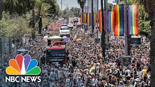 Huge Crowds Celebrate LGBTQ Culture At Pride in Tel Aviv [upl. by Collbaith]