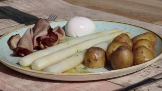 Asperges met ham ei en krieltjes [upl. by Richers283]