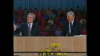 Billy Graham  Englisch  Deutsch  ProChrist 4 Abend  20031993 in Essen [upl. by Janerich]