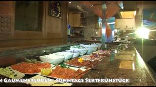 Südtirol Hotel Sonnenberg Meransen FRÜHSTÜCK [upl. by Laughlin]