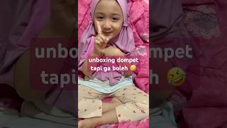 Raisya ga boleh unboxing dompet shortvideo funny comedy lucu cute [upl. by Sancha192]